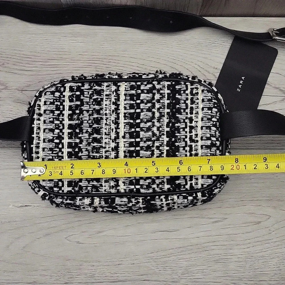 🛍ZARA‎ Black White Tweed Multi Pocket Belt Bag - Picture 11 of 13